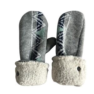 Grey and White Roxy Mittens